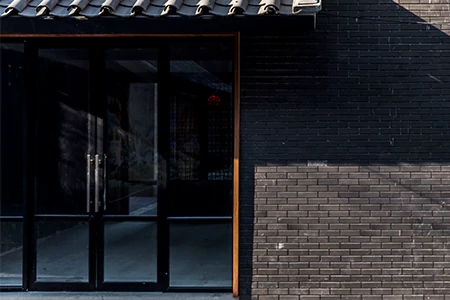 Storefront Glass Installers in Golden Gate, FL